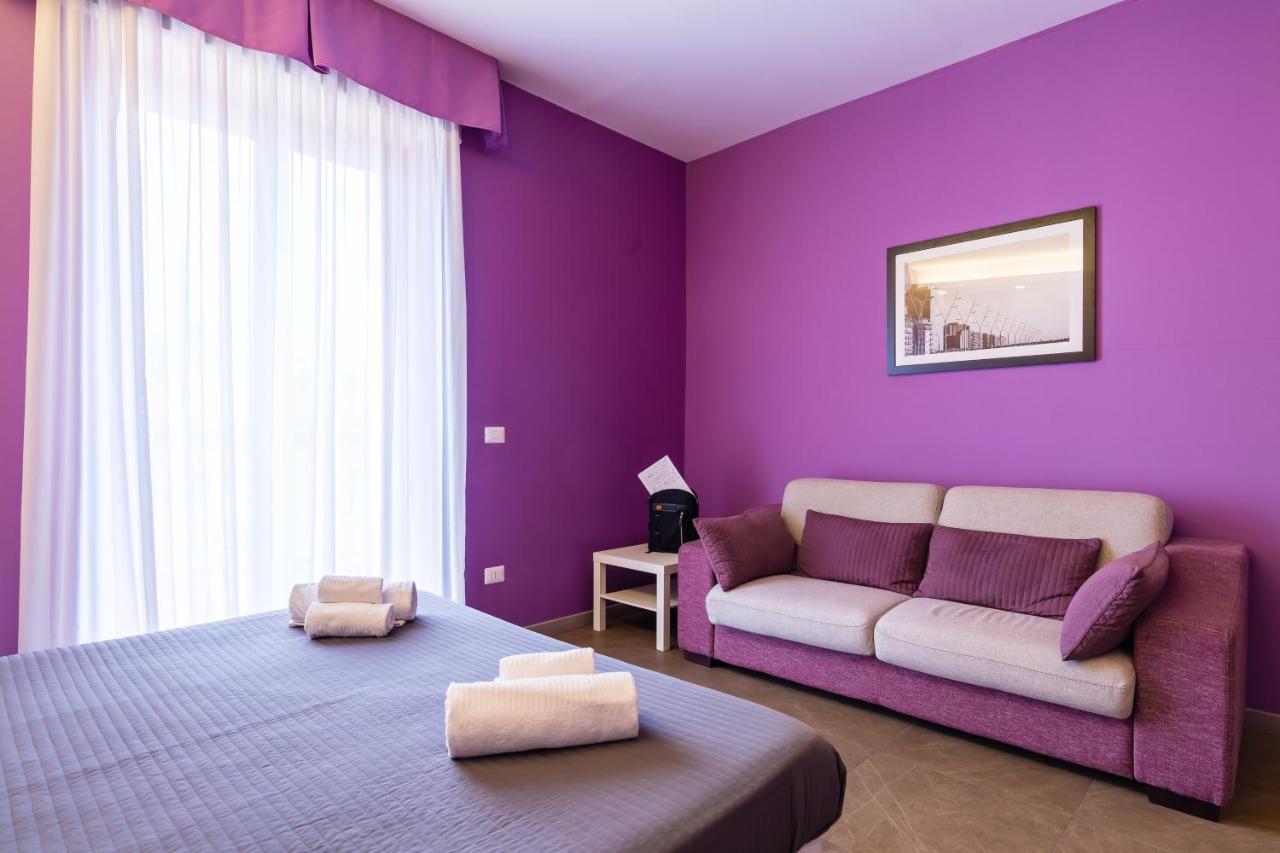Bh Napoli Railway Hotel Bagian luar foto