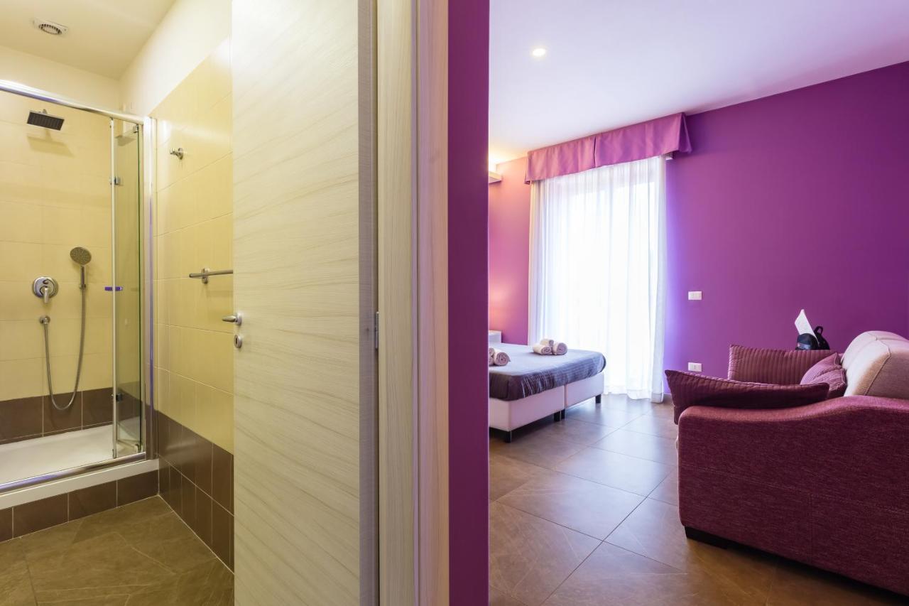 Bh Napoli Railway Hotel Bagian luar foto