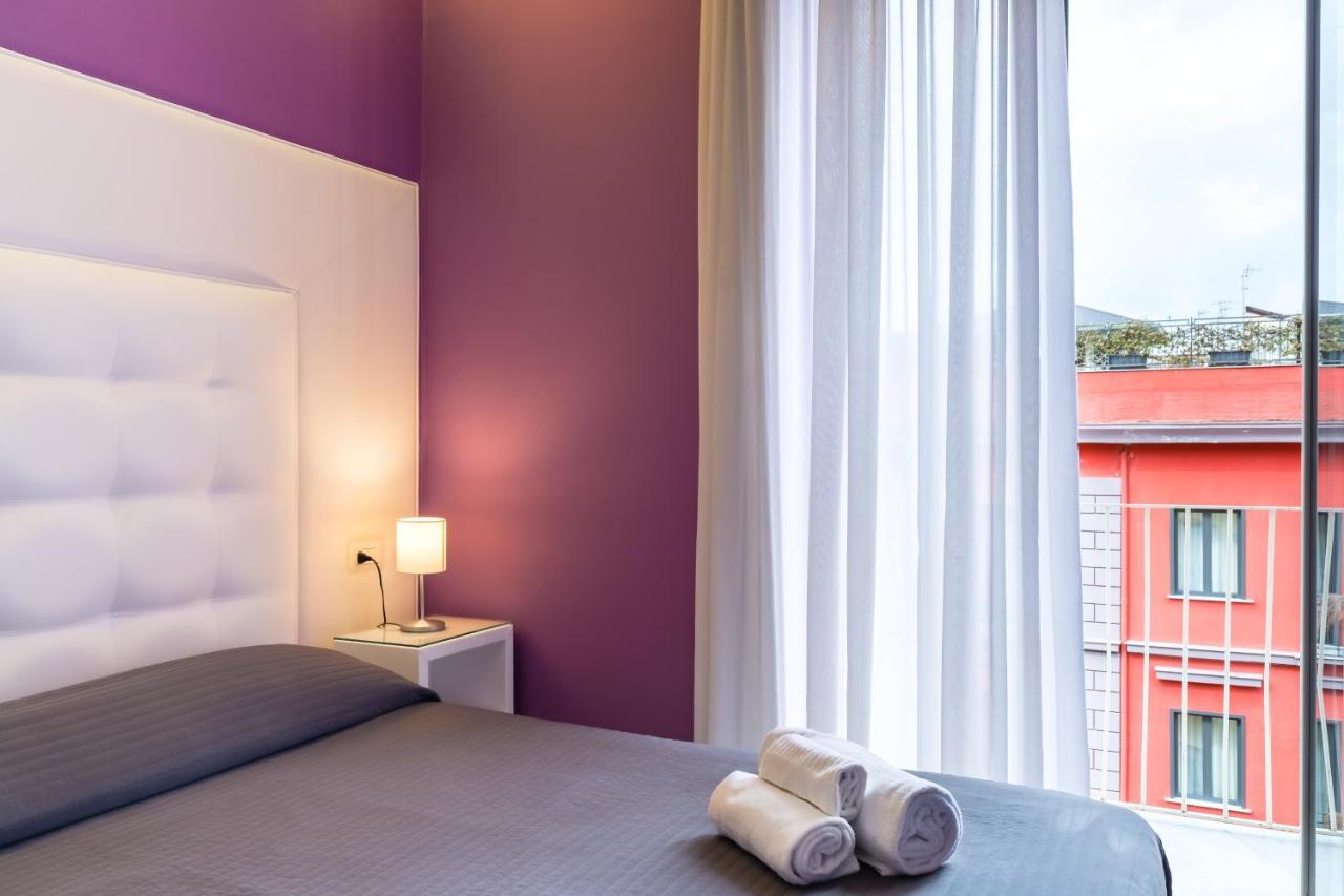 Bh Napoli Railway Hotel Bagian luar foto